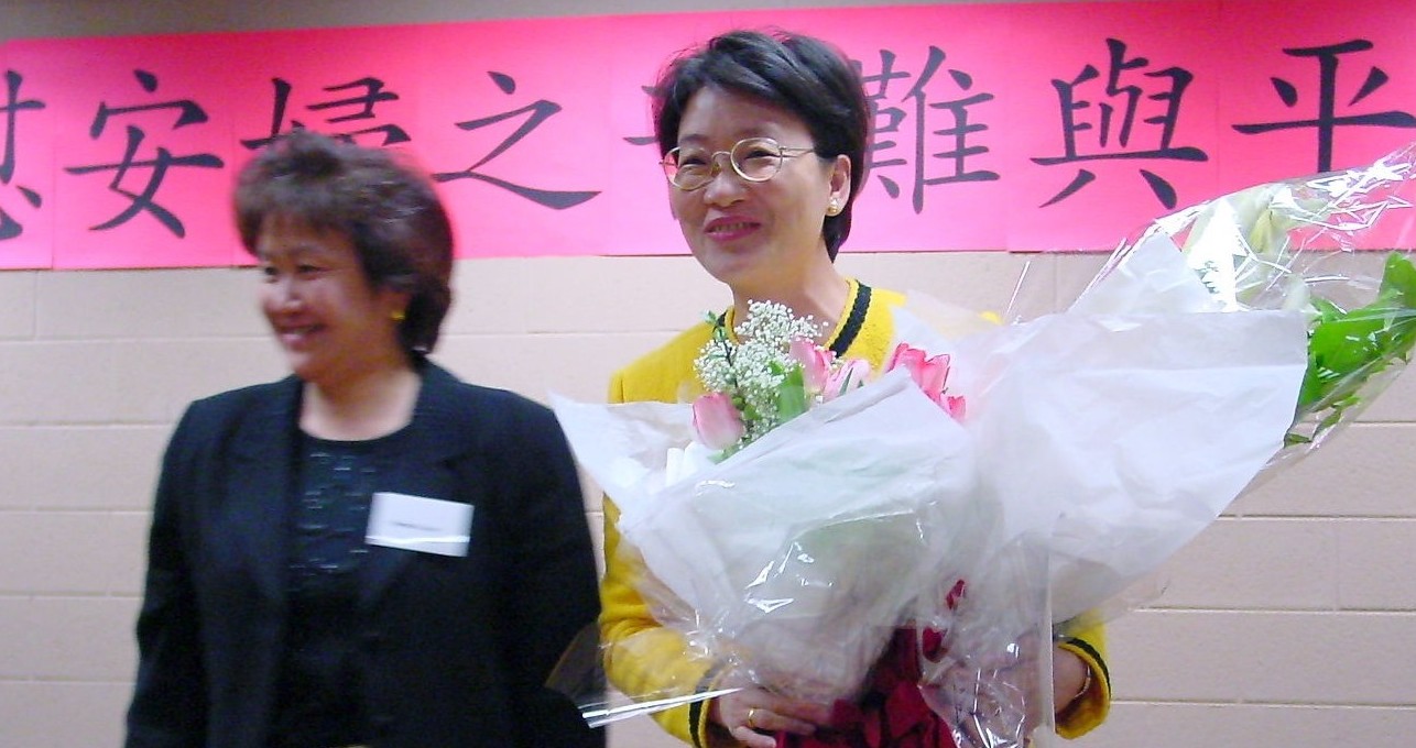 flowerhlee-a.jpg